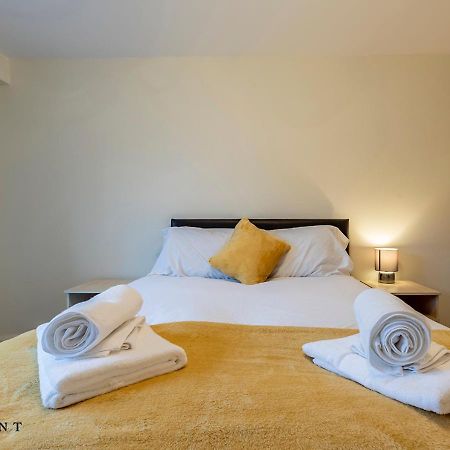 Onpoint Apartments - 2 Bedroom Apartment In Superb Location! Nottingham Exterior photo